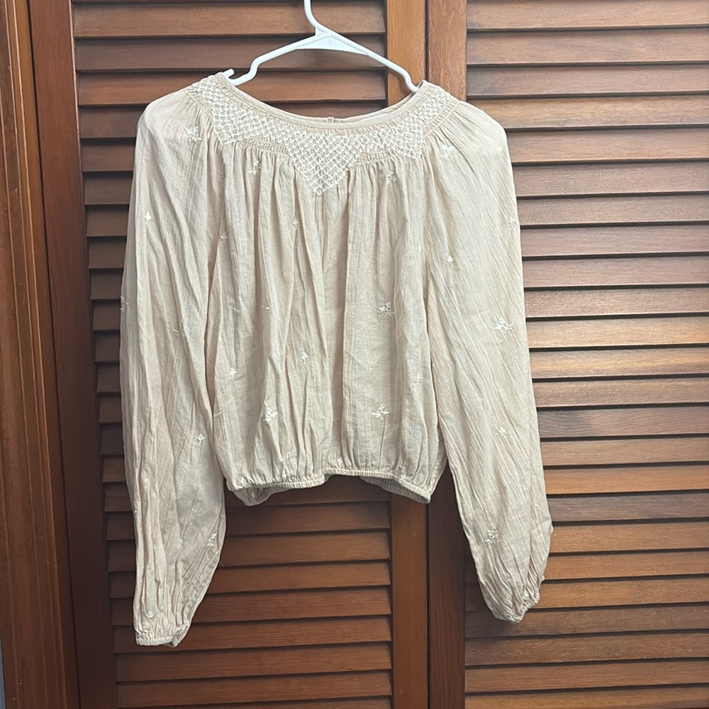 Women’s Cropped Blouse